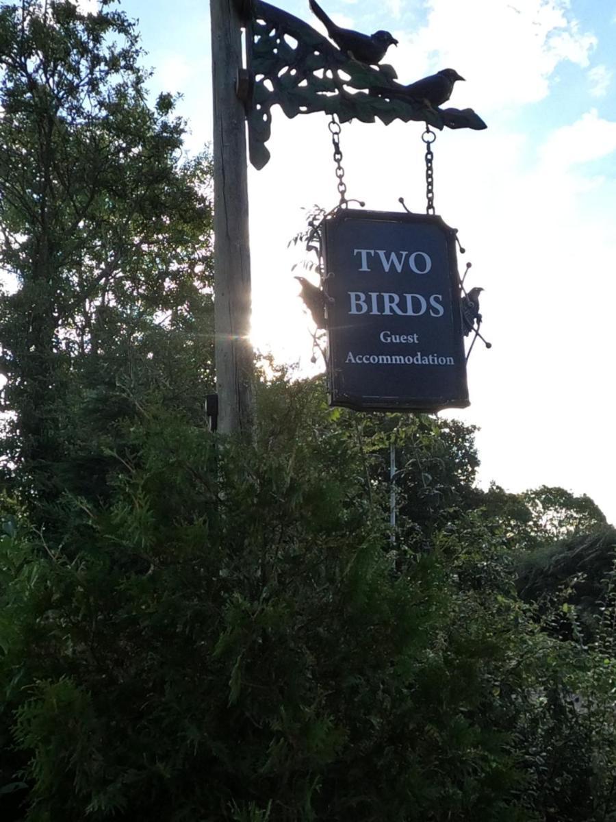 Two Birds Weekly Stay Malmesbury Buitenkant foto